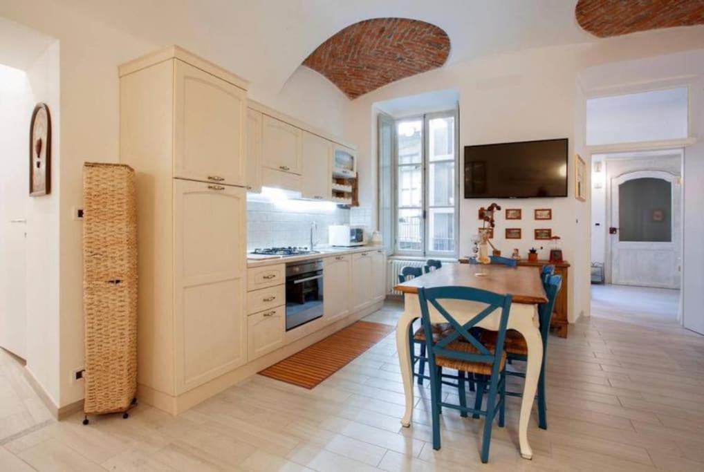 Via Po - Big Appartment Turyn Zewnętrze zdjęcie